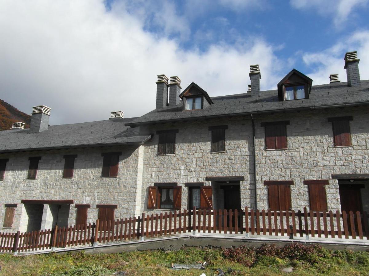L06 - Casa Torres De Vallibierna - Villmor Ерісте Екстер'єр фото